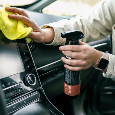 8 tips to clean a car the right way
